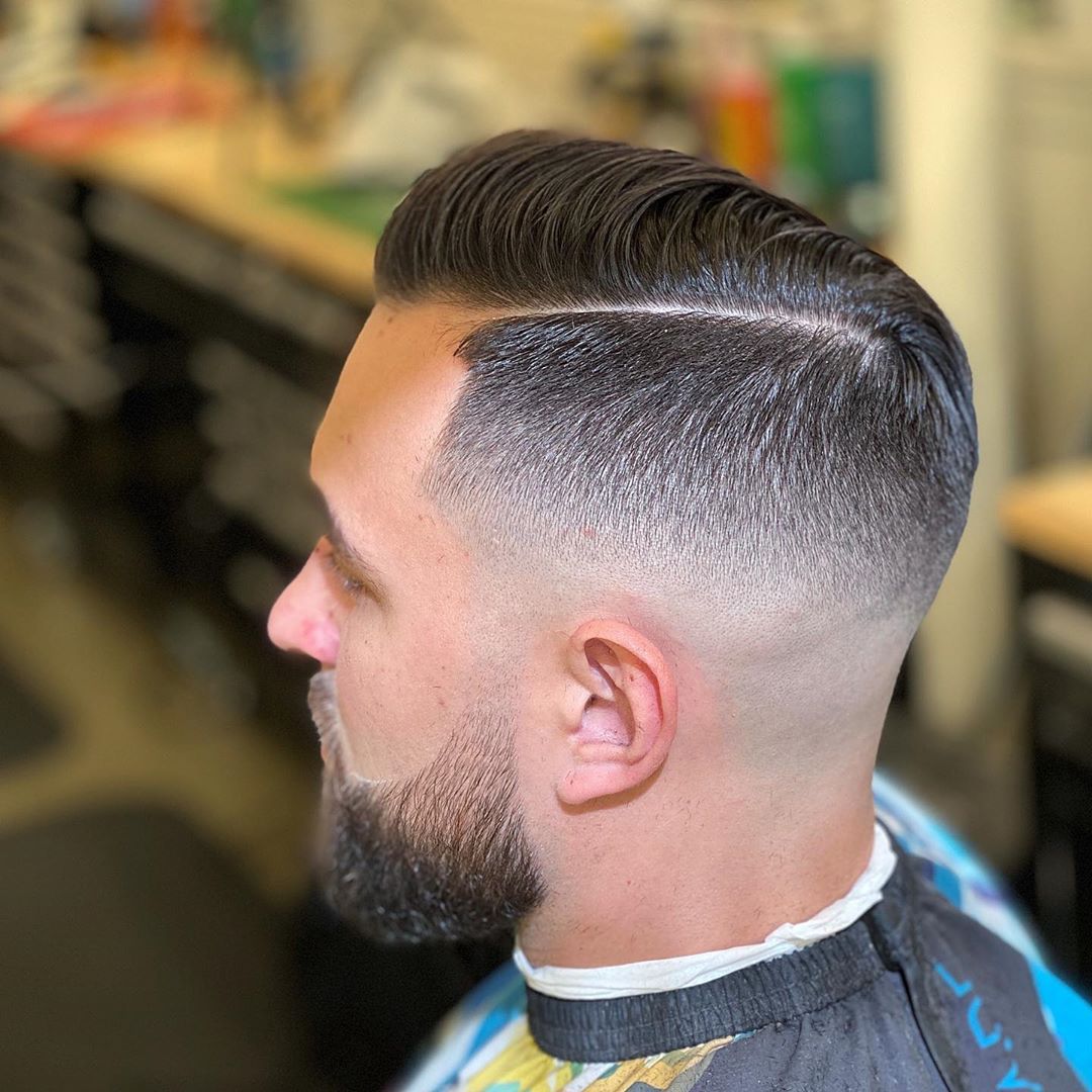 mid-fade-haircut for men